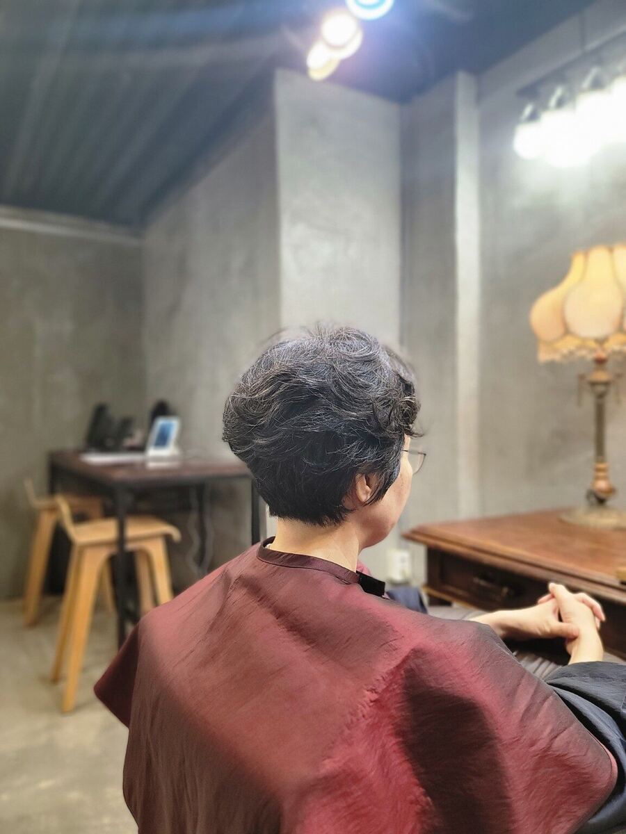 탈색 없이, 그라데이션으로 천천히 시작한 고잉그레이 후 모습