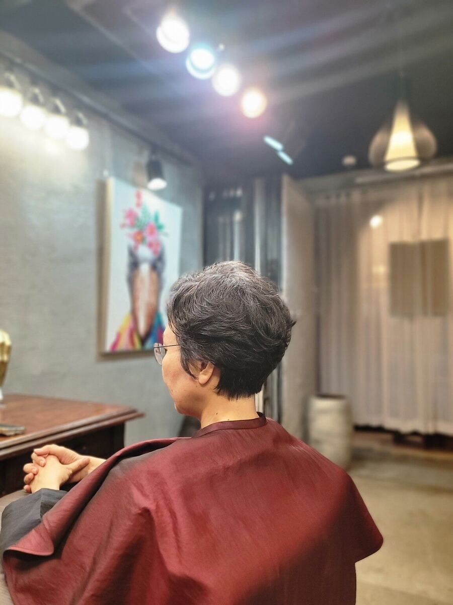 탈색 없이, 그라데이션으로 천천히 시작한 고잉그레이 후 모습 2